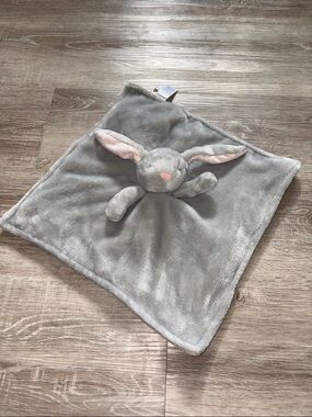 😍FREE😍 Plush Gray Bunny Lovey Comfort Blanket for Baby